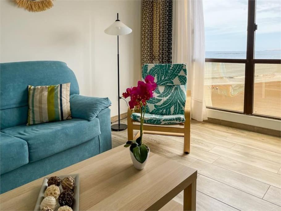 Beachfront Apartment Incl Highspeed Wifi Melenara Kültér fotó