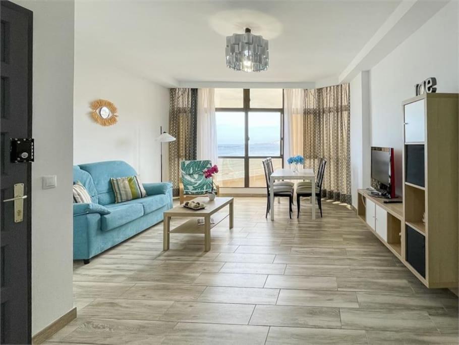 Beachfront Apartment Incl Highspeed Wifi Melenara Kültér fotó